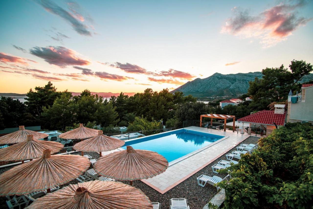 Larisa Hotel Orebic Exterior photo
