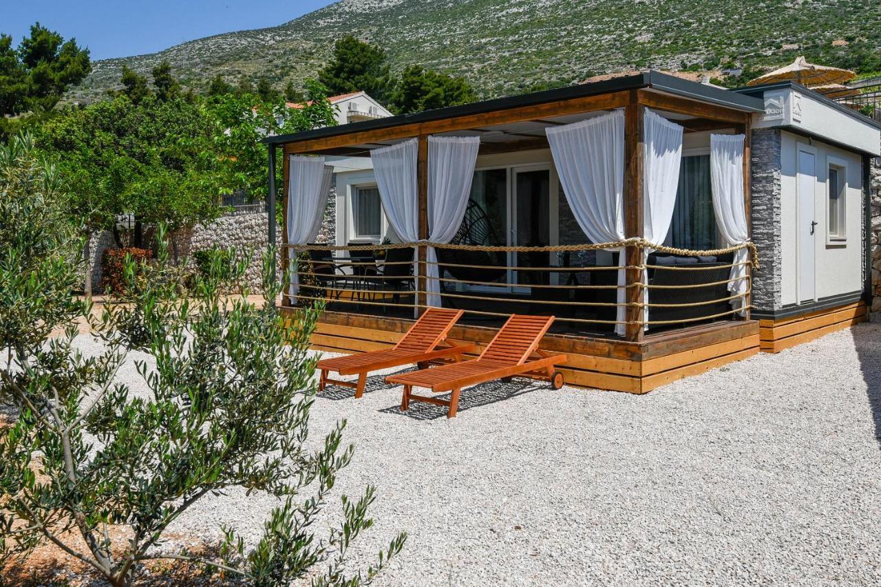 Larisa Hotel Orebic Exterior photo